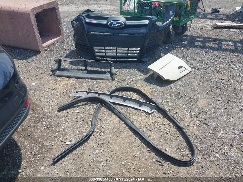 2014 FORD FOCUS SE - 1FADP3F26EL439500