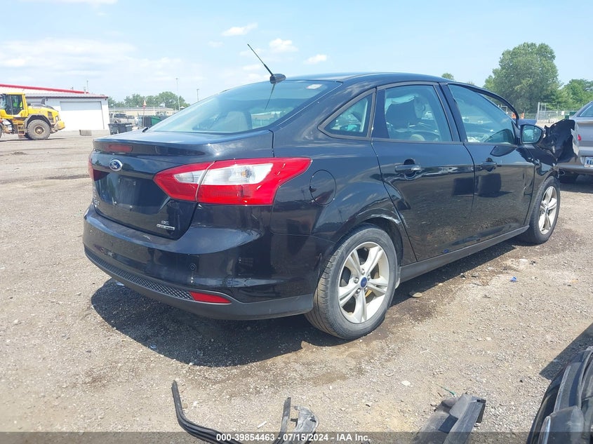2014 FORD FOCUS SE - 1FADP3F26EL439500