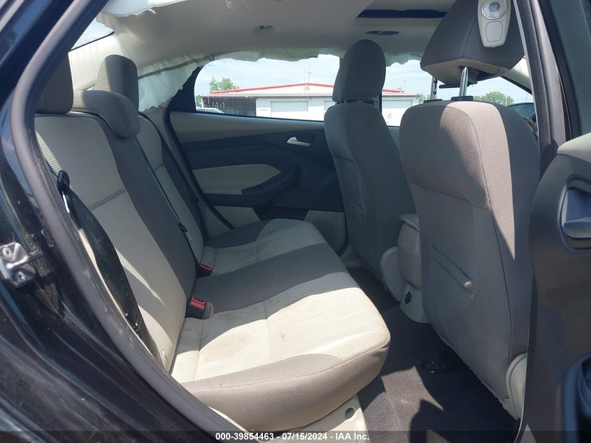 2014 FORD FOCUS SE - 1FADP3F26EL439500