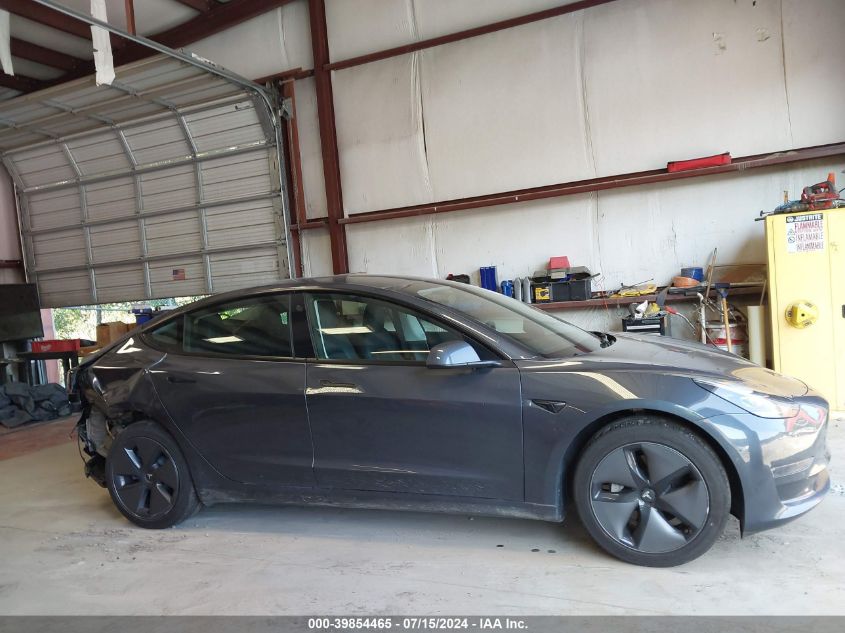 2022 Tesla Model 3 Rear-Wheel Drive VIN: 5YJ3E1EA9NF315734 Lot: 39854465