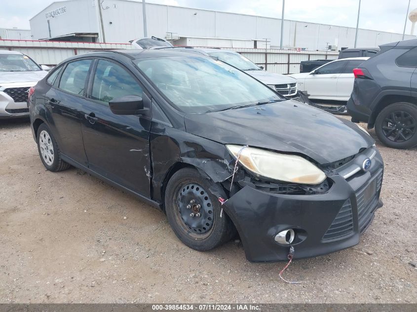 1FAHP3F20CL300946 2012 Ford Focus Se