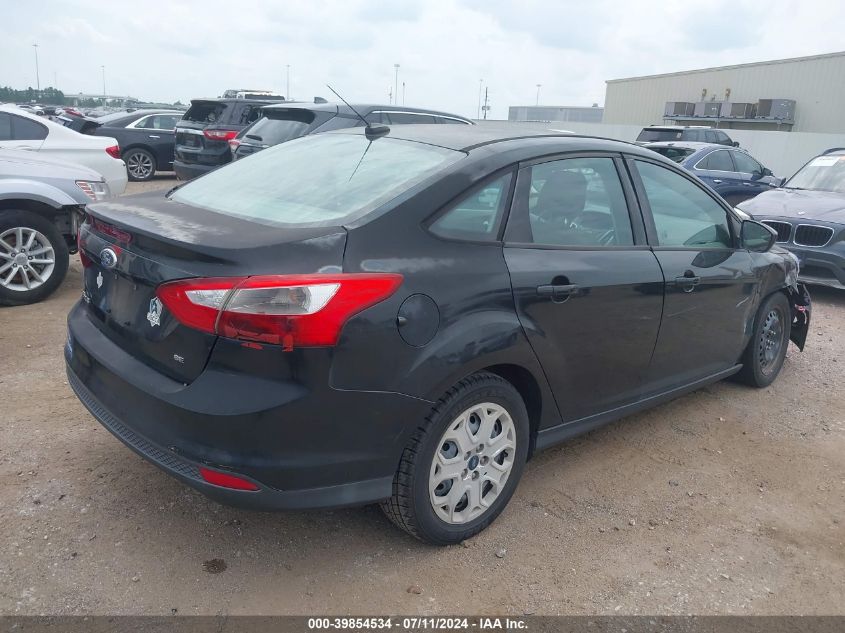 1FAHP3F20CL300946 2012 Ford Focus Se