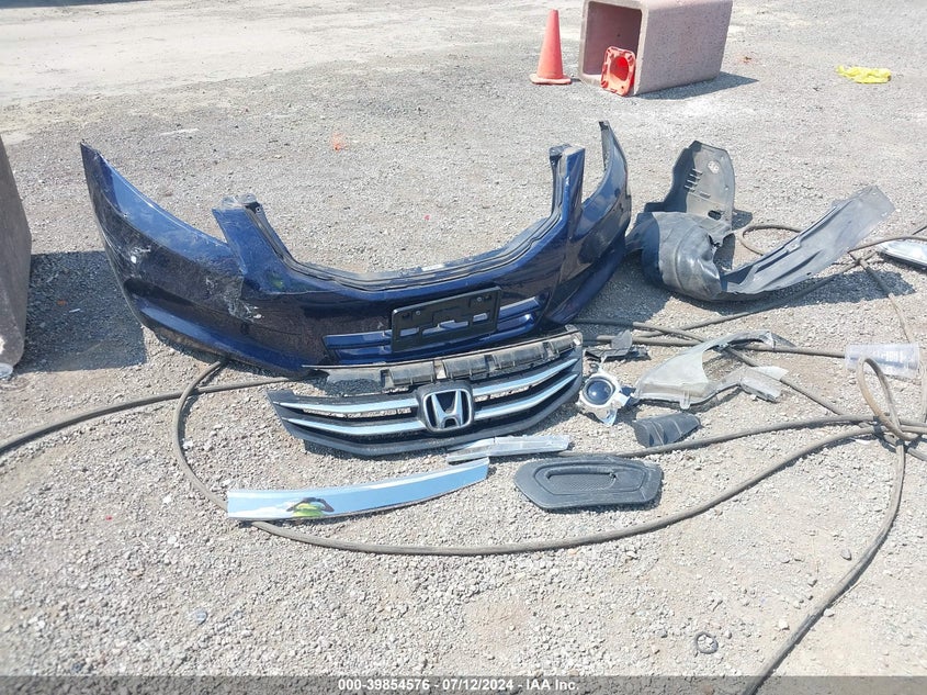 2011 Honda Accord 2.4 Ex-L VIN: 1HGCP2F80BA069061 Lot: 39854576