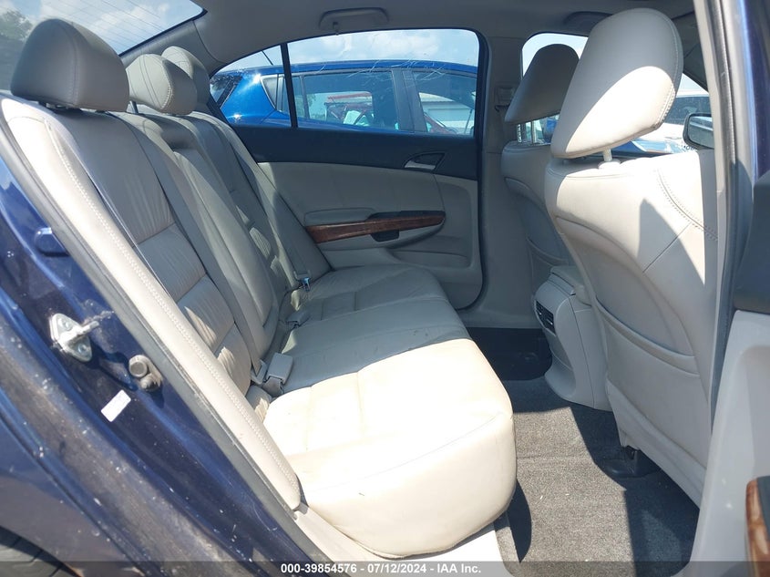 2011 Honda Accord 2.4 Ex-L VIN: 1HGCP2F80BA069061 Lot: 39854576