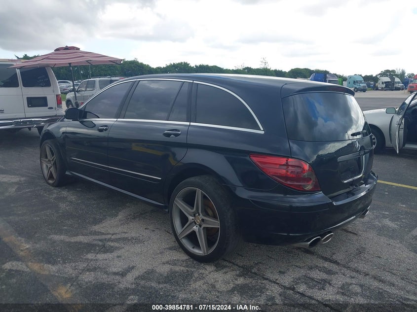 2007 Mercedes-Benz R 350 4Matic VIN: 4JGCB65E27A051353 Lot: 39854781