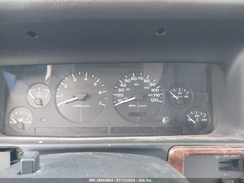 1997 Jeep Grand Cherokee Laredo/Tsi VIN: 1J4FX58S0VC735876 Lot: 39854883