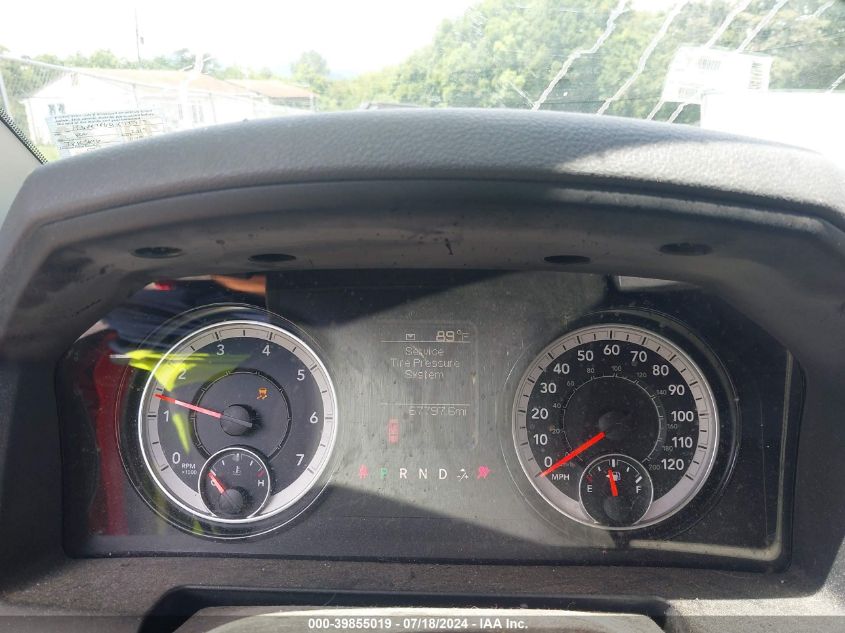 2019 Ram 1500 Classic Express Quad Cab 4X4 6'4 Box VIN: 1C6RR7FG4KS547829 Lot: 39855019