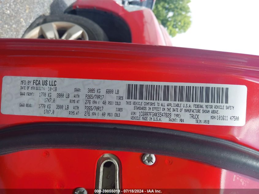 2019 Ram 1500 Classic Express Quad Cab 4X4 6'4 Box VIN: 1C6RR7FG4KS547829 Lot: 39855019