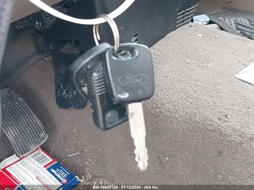 2002 Ford F-150 Lariat/Xl/Xlt VIN: 2FTRX18W32CA92184 Lot: 39855139