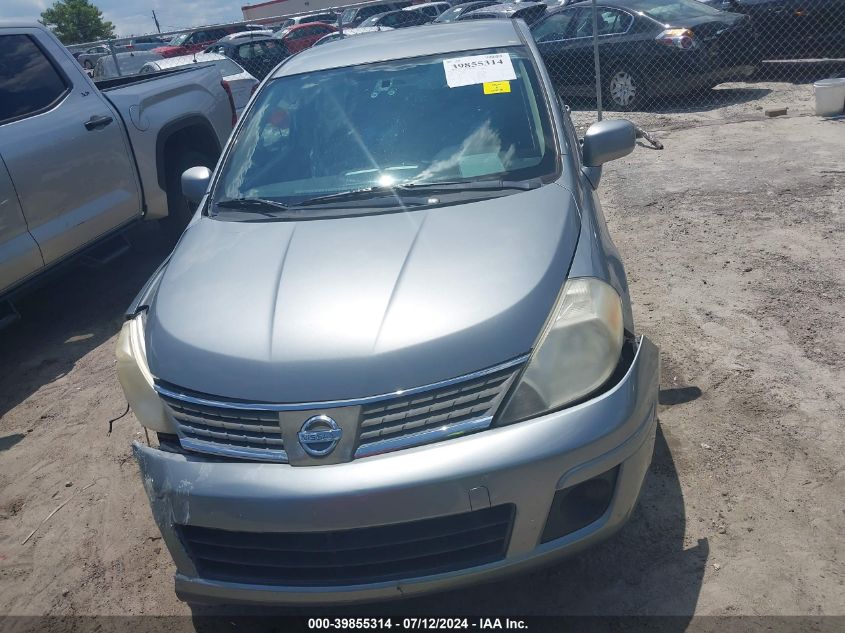 2009 Nissan Versa 1.8S VIN: 3N1BC13E69L475216 Lot: 39855314