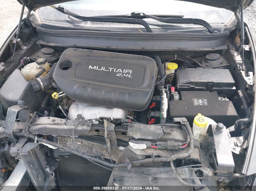 2015 Jeep Cherokee Latitude VIN: 1C4PJMCB9FW752012 Lot: 39855337