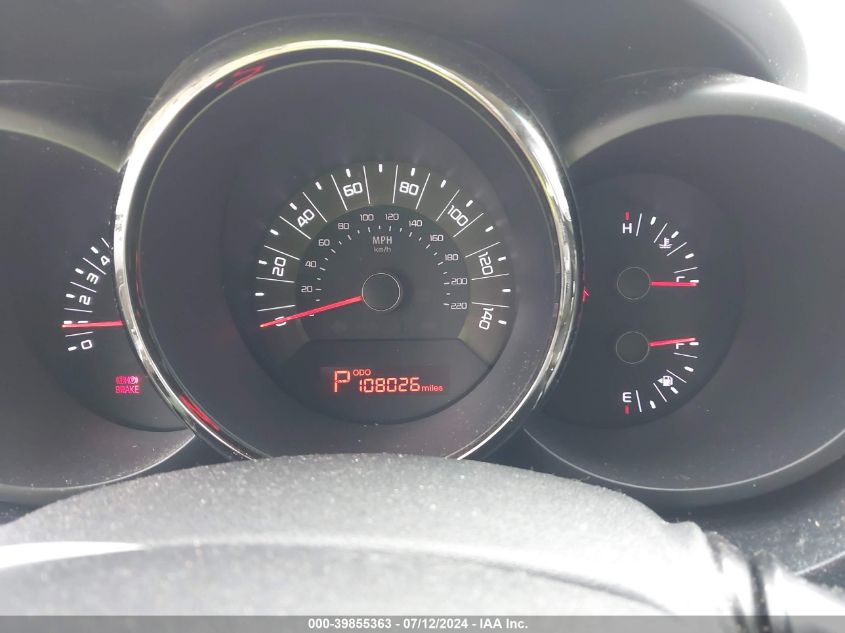 2011 Kia Soul + VIN: KNDJT2A25B7711453 Lot: 39855363