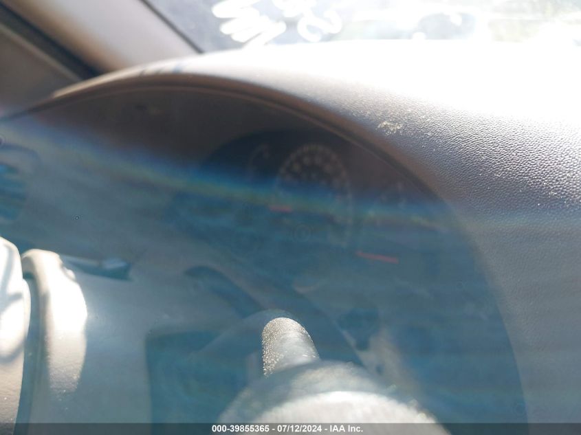 2001 Ford F-150 King Ranch Edition/Lariat/Xlt VIN: 1FTRW08L61KF90215 Lot: 39855365