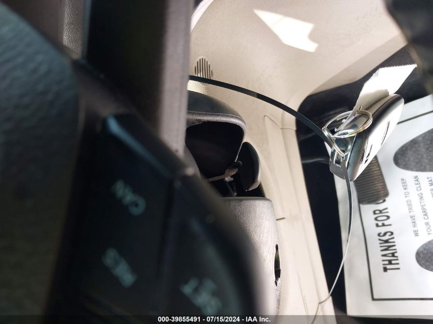 2017 Ford Escape Titanium VIN: 1FMCU0JD4HUB77928 Lot: 39855491