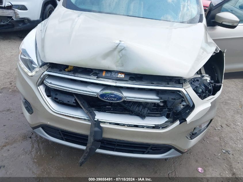 2017 Ford Escape Titanium VIN: 1FMCU0JD4HUB77928 Lot: 39855491