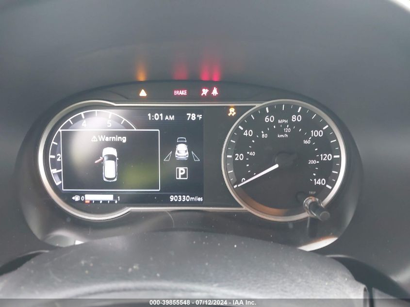 2018 Nissan Kicks Sv VIN: 3N1CP5CUXJL526079 Lot: 39855548