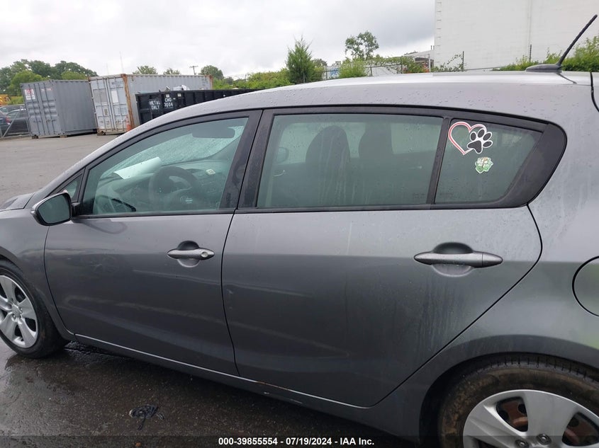 2016 KIA FORTE LX - KNAFK5A84G5617711