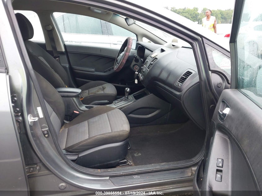 2016 KIA FORTE LX - KNAFK5A84G5617711