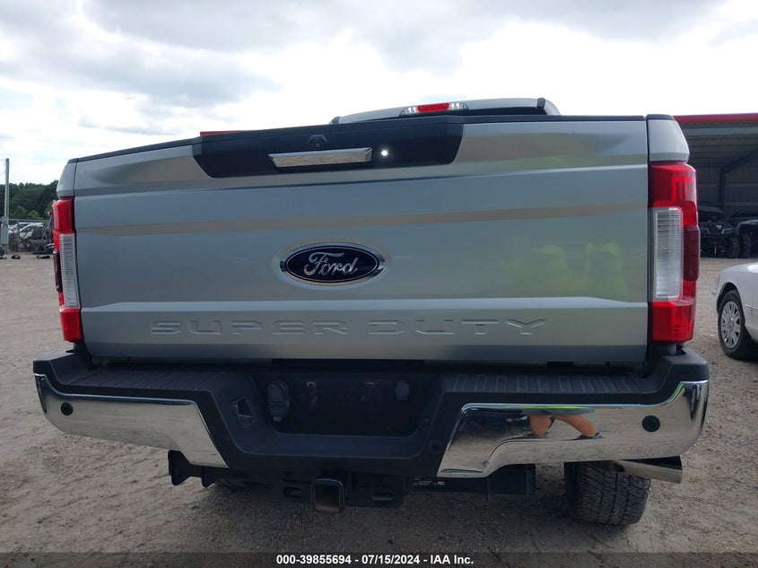 2019 Ford F-250 Lariat VIN: 1FT7W2BTXKEE18202 Lot: 39855694