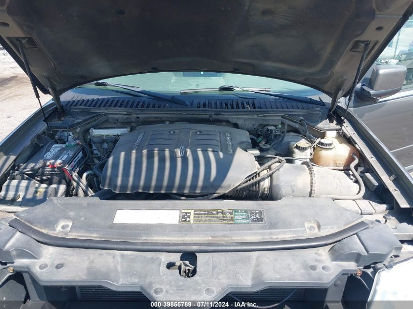 2004 Lincoln Navigator VIN: 5LMFU28R94LJ16016 Lot: 39855789