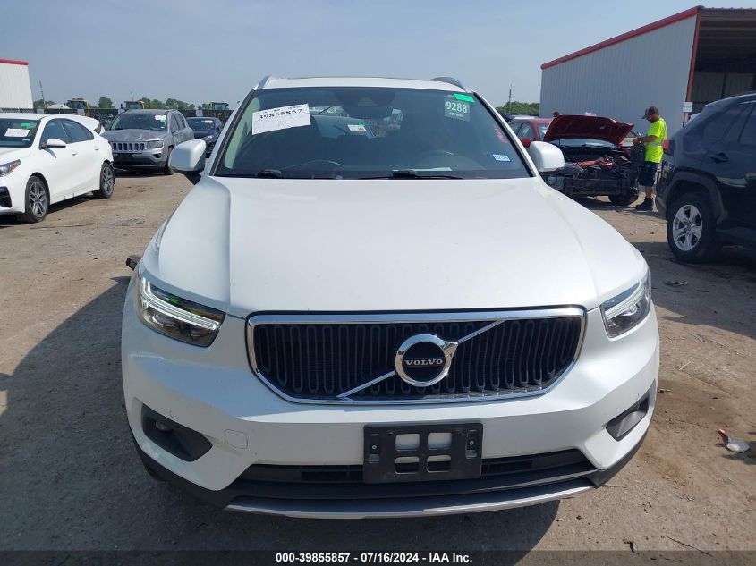 2021 Volvo Xc40 T5 Momentum VIN: YV4162UK8M2499552 Lot: 39855857