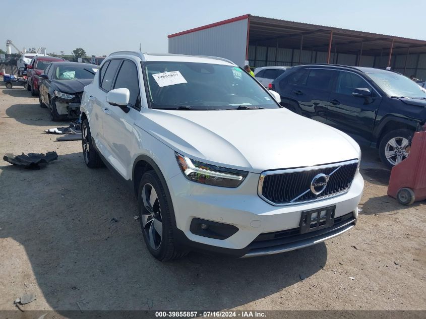 2021 Volvo Xc40 T5 Momentum VIN: YV4162UK8M2499552 Lot: 39855857