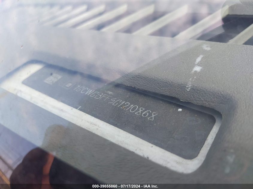 2016 Chevrolet Express 2500 Work Van VIN: 1GCWGBFF5G1210868 Lot: 39855860