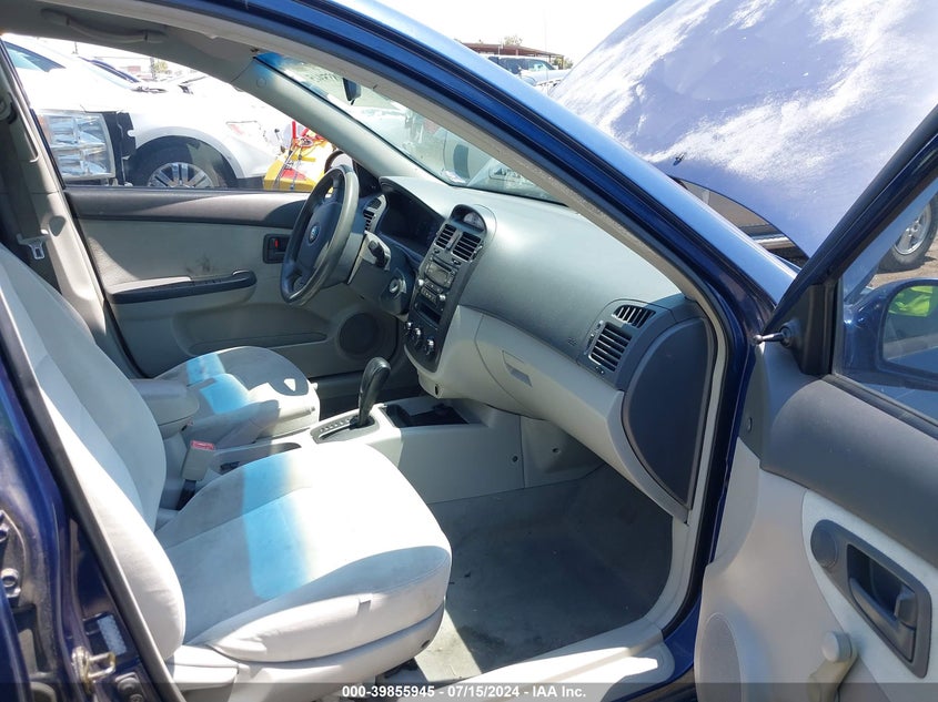 2005 Kia Spectra Ex/Lx/Sx VIN: KNAFE122455067899 Lot: 39855945