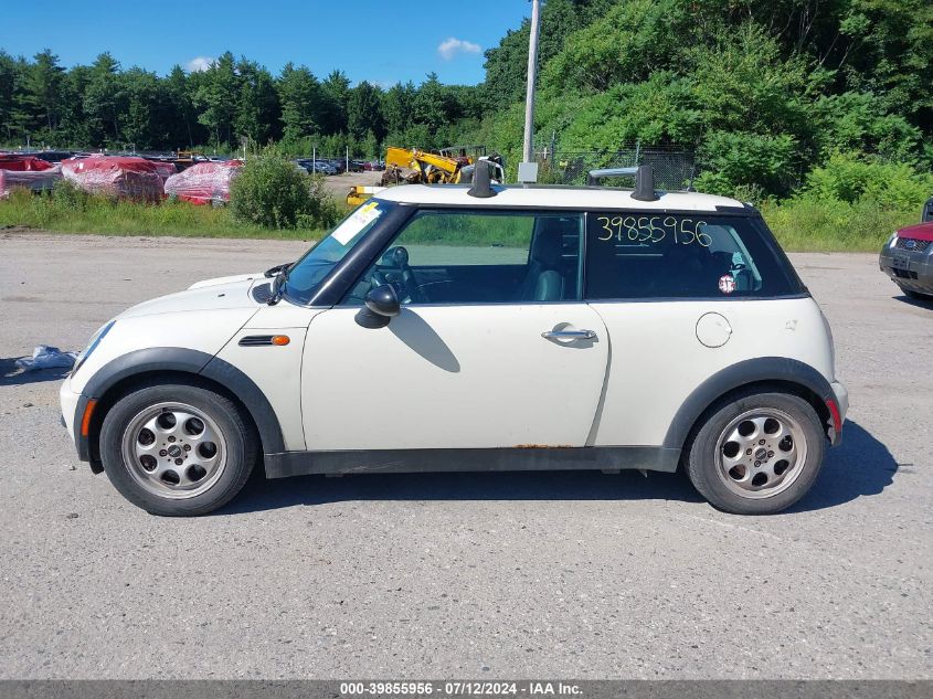 2004 Mini Cooper VIN: WMWRC33494TC53594 Lot: 39855956