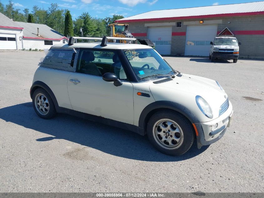 2004 Mini Cooper VIN: WMWRC33494TC53594 Lot: 39855956