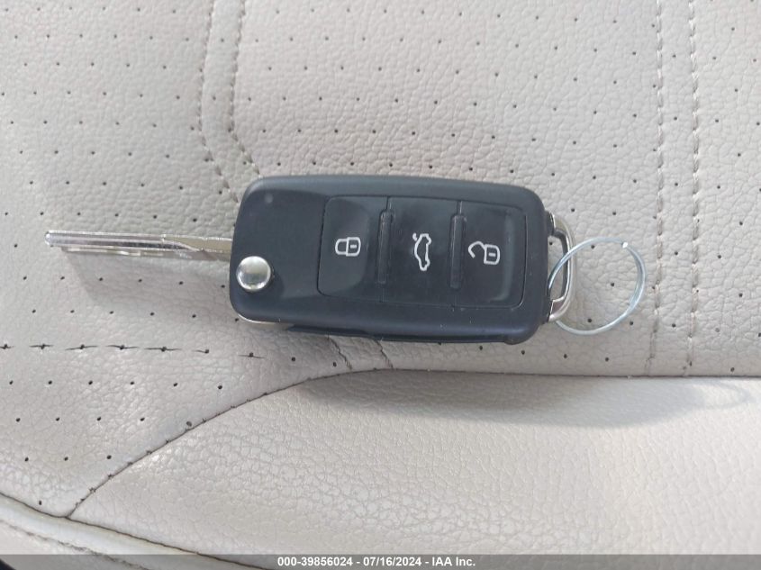 2017 Volkswagen Passat Se VIN: 1VWBT7A37HC012669 Lot: 39856024