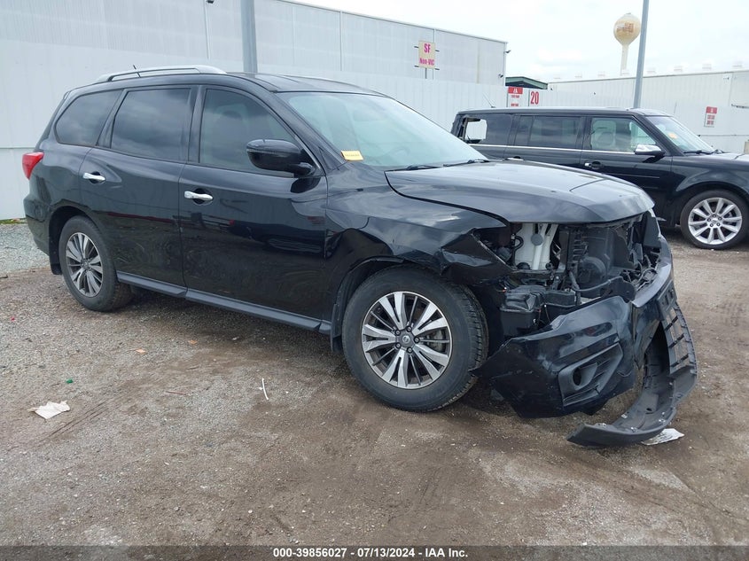 NISSAN PATHFINDER SV 2018
