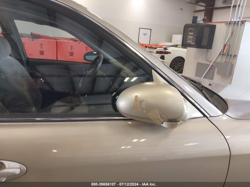 2002 Hyundai Sonata Gls VIN: KMHWF25H42A584303 Lot: 39856107