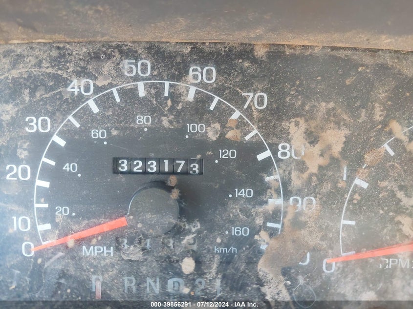 1999 Ford F250 Super Duty VIN: 1FTNX21F0XED38754 Lot: 39856291