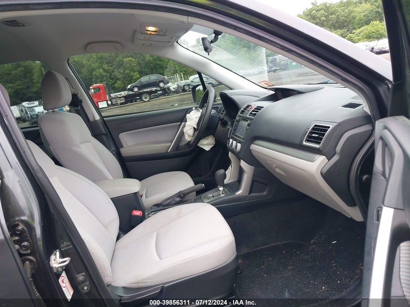 2017 SUBARU FORESTER 2.5I - JF2SJAAC0HH589652