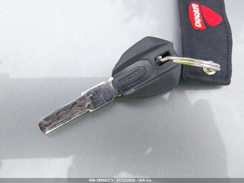 2023 DUCATI HYPERMOTARD 950/950 SP - ZDMBAJDT3PB009455