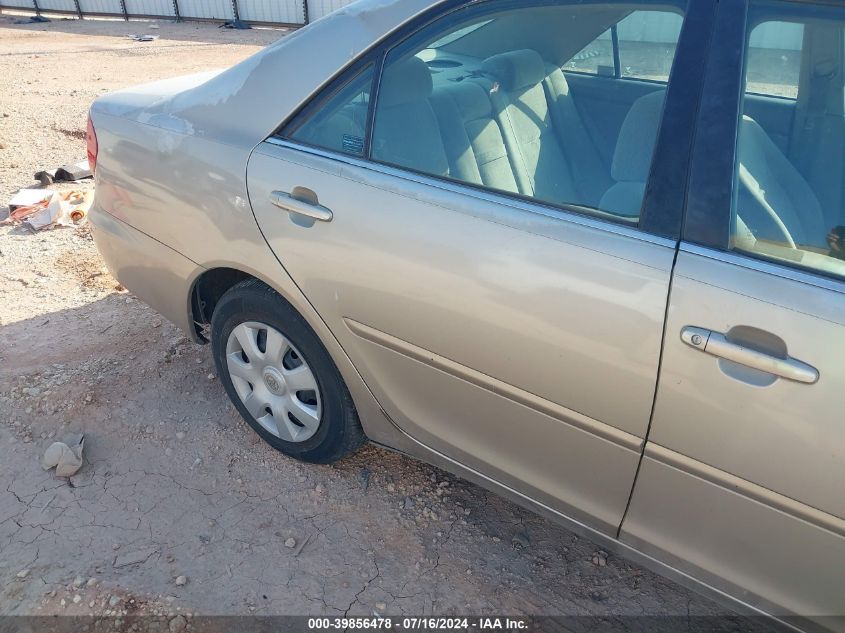 2004 Toyota Camry Le VIN: 4T1BE32K14U912592 Lot: 39856478