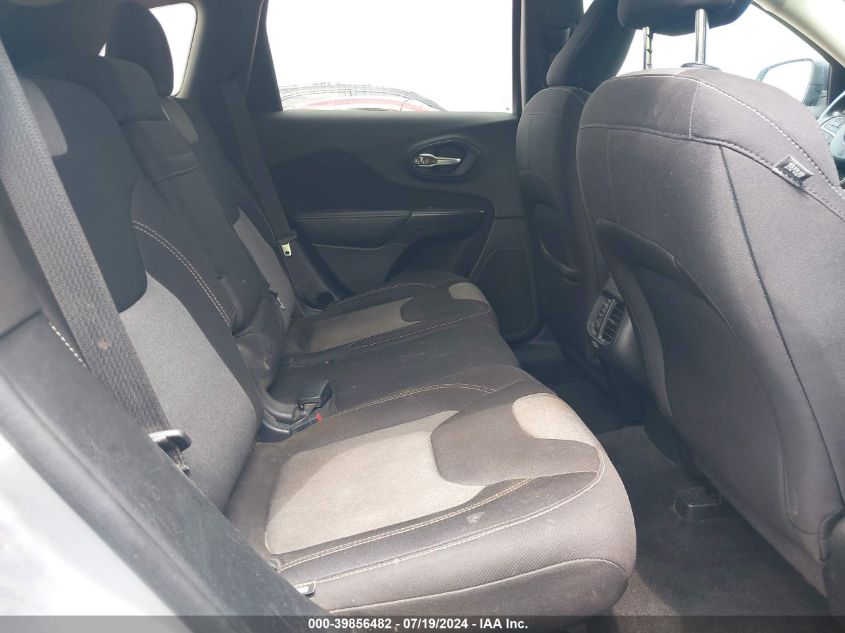 2015 Jeep Cherokee Sport VIN: 1C4PJLAB5FW611886 Lot: 39856482