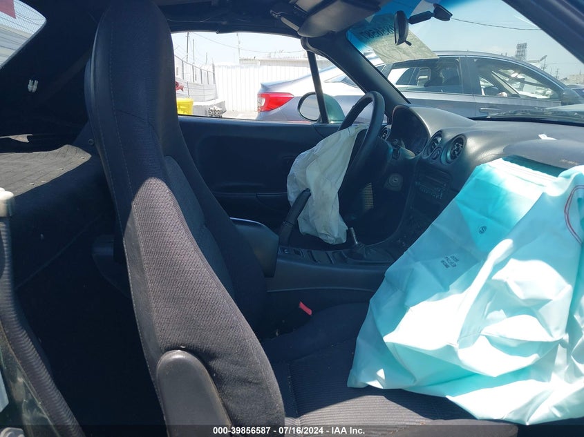 1999 Mazda Mx-5 Miata Leather Pkg/Popular Equipment Pkg/Sports Pkg/Touring Pkg VIN: JM1NB3531X0102762 Lot: 39856587