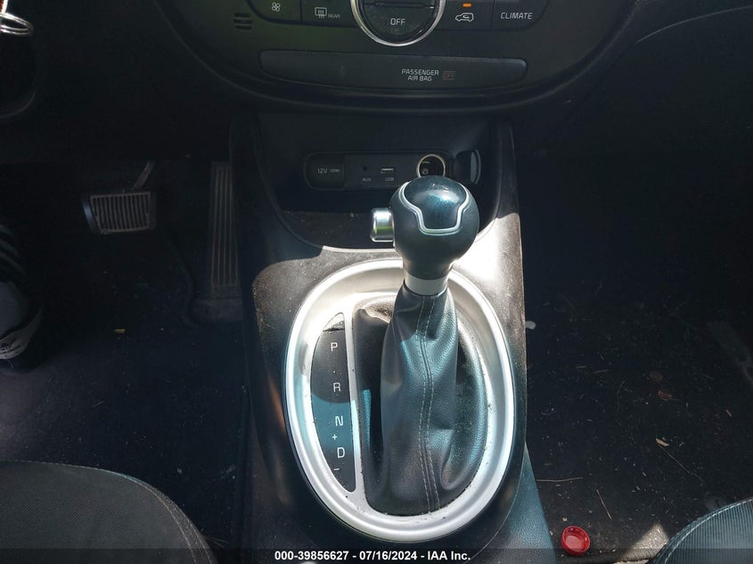 2018 KIA SOUL + - KNDJP3A56J7536598