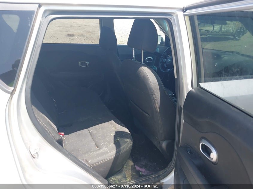 2018 KIA SOUL + - KNDJP3A56J7536598