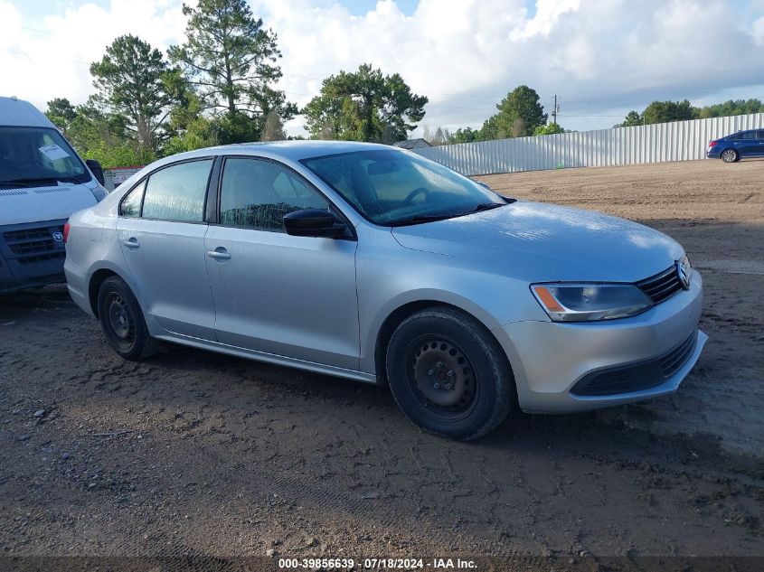 2014 Volkswagen Jetta 2.0L S VIN: 3VW2K7AJ9EM256013 Lot: 39856639