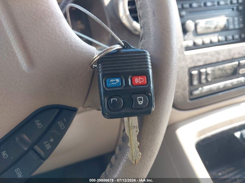 2004 Ford Expedition Eddie Bauer VIN: 1FMFU18L94LA81776 Lot: 39856678