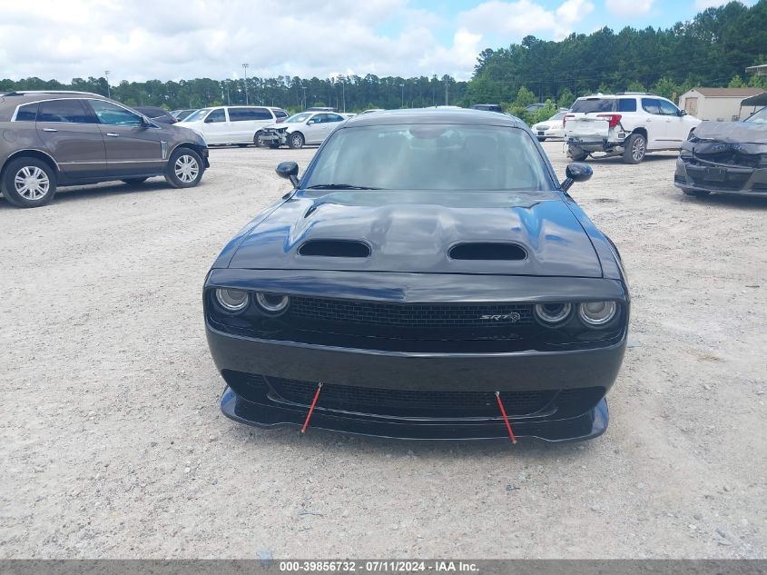 2017 Dodge Challenger Sxt VIN: 2C3CDZAG4HH572556 Lot: 39856732