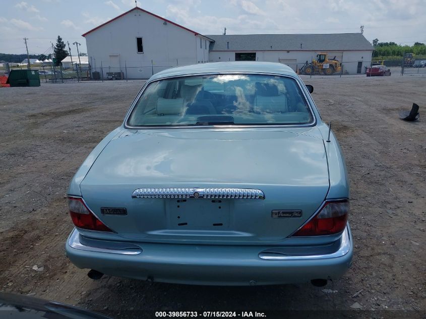2001 Jaguar Xj8 Vanden Plas VIN: SAJDA24C81LF25049 Lot: 39856733