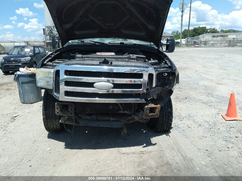 2005 Ford F-250 Lariat/Xl/Xlt VIN: 1FTSX21P35EB70570 Lot: 39856781