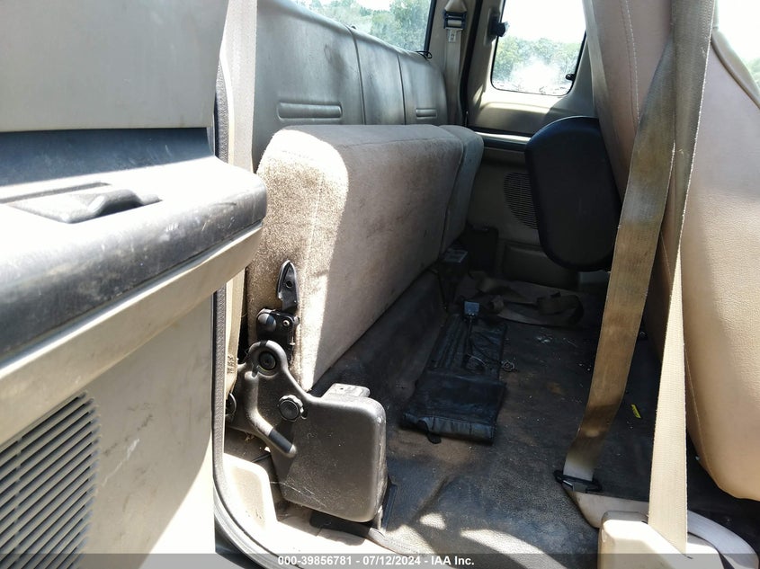 2005 Ford F-250 Lariat/Xl/Xlt VIN: 1FTSX21P35EB70570 Lot: 39856781