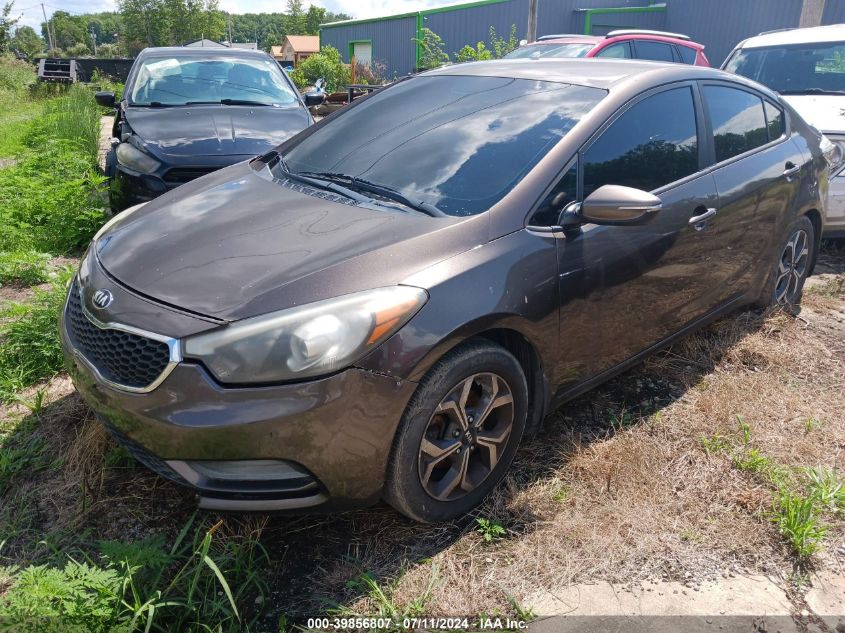 KNAFX4A61F5321053 2015 KIA FORTE - Image 2