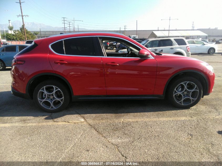 2018 Alfa Romeo Stelvio Ti Sport Awd VIN: ZASFAKNN2J7B92593 Lot: 39856837
