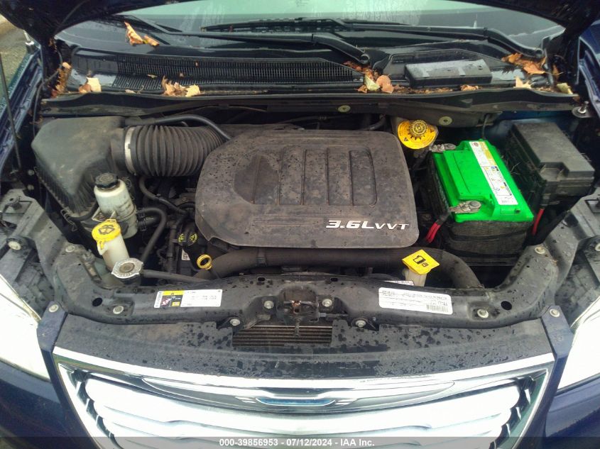 2015 Chrysler Town & Country Touring VIN: 2C4RC1BG1FR698647 Lot: 39856953